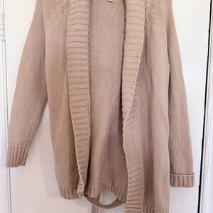 Old Navy Women's Cardigan in Tan